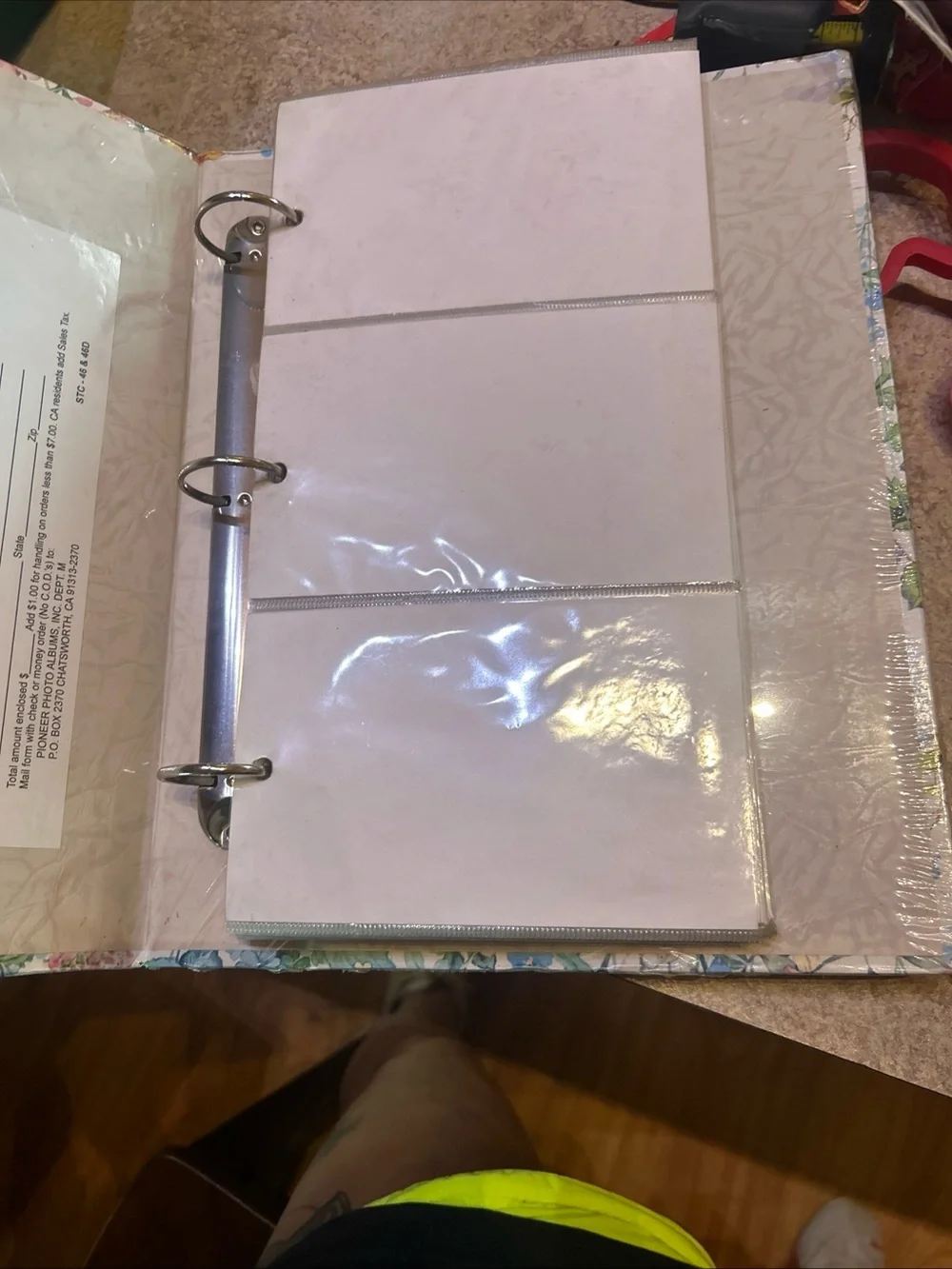 Pioneer 300 Pocket Floral Photo Album - Pastel Multicolor-New Old Stock